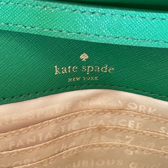 KATE SPADE Envelope Flap Green White Stripe Crossbody with Removable Str… - Picture 13 of 17